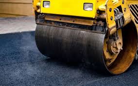 Trusted Des Moines, IA Driveway Paving Experts